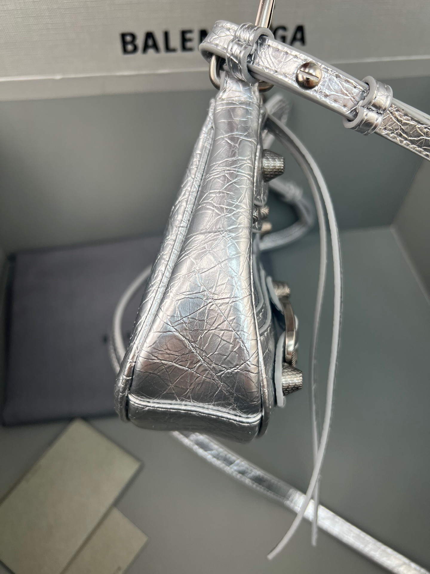 BALENCIAGA LE CAGOLE Small Shoulder Bag