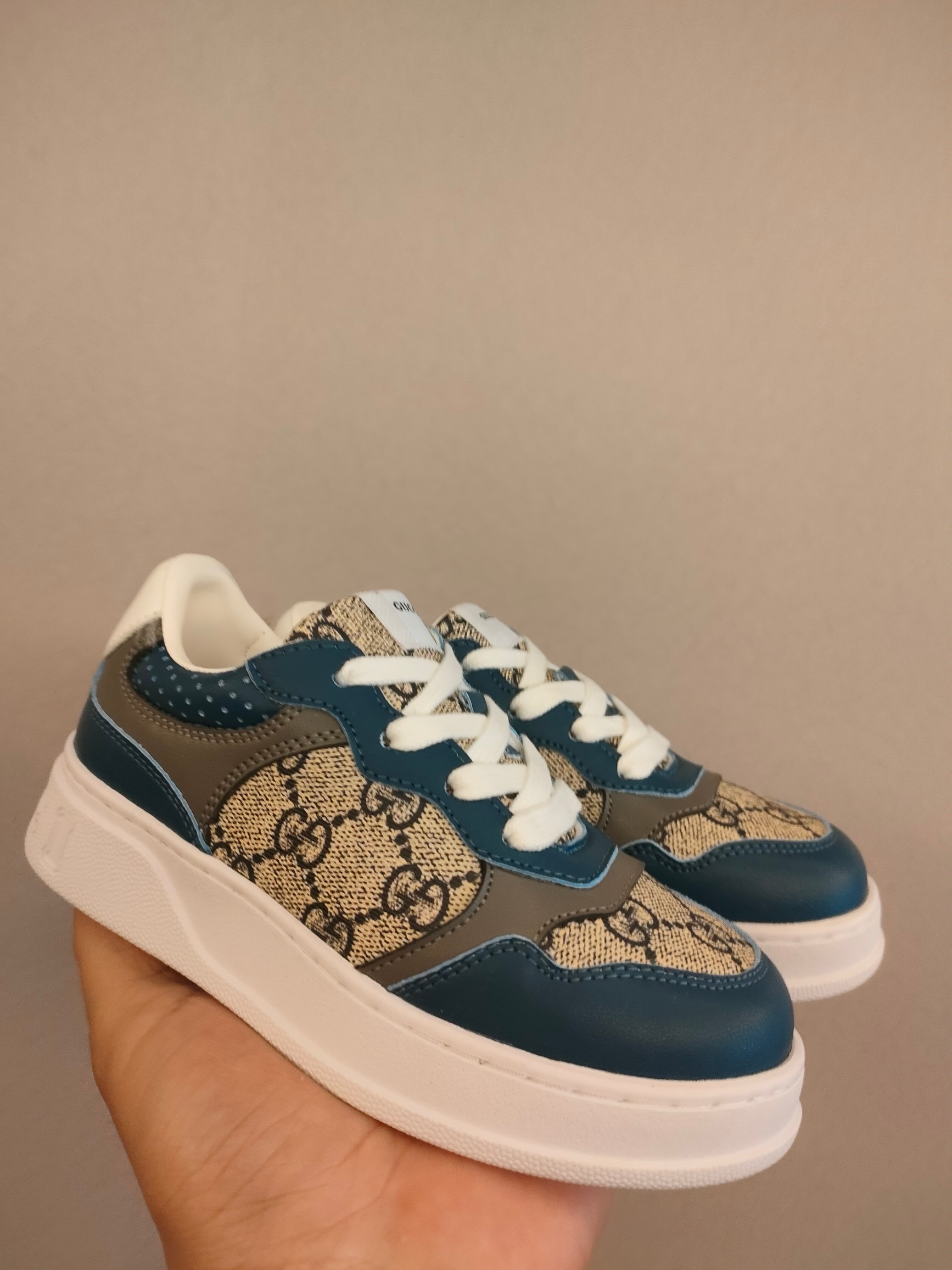 GUCCI kids shoes