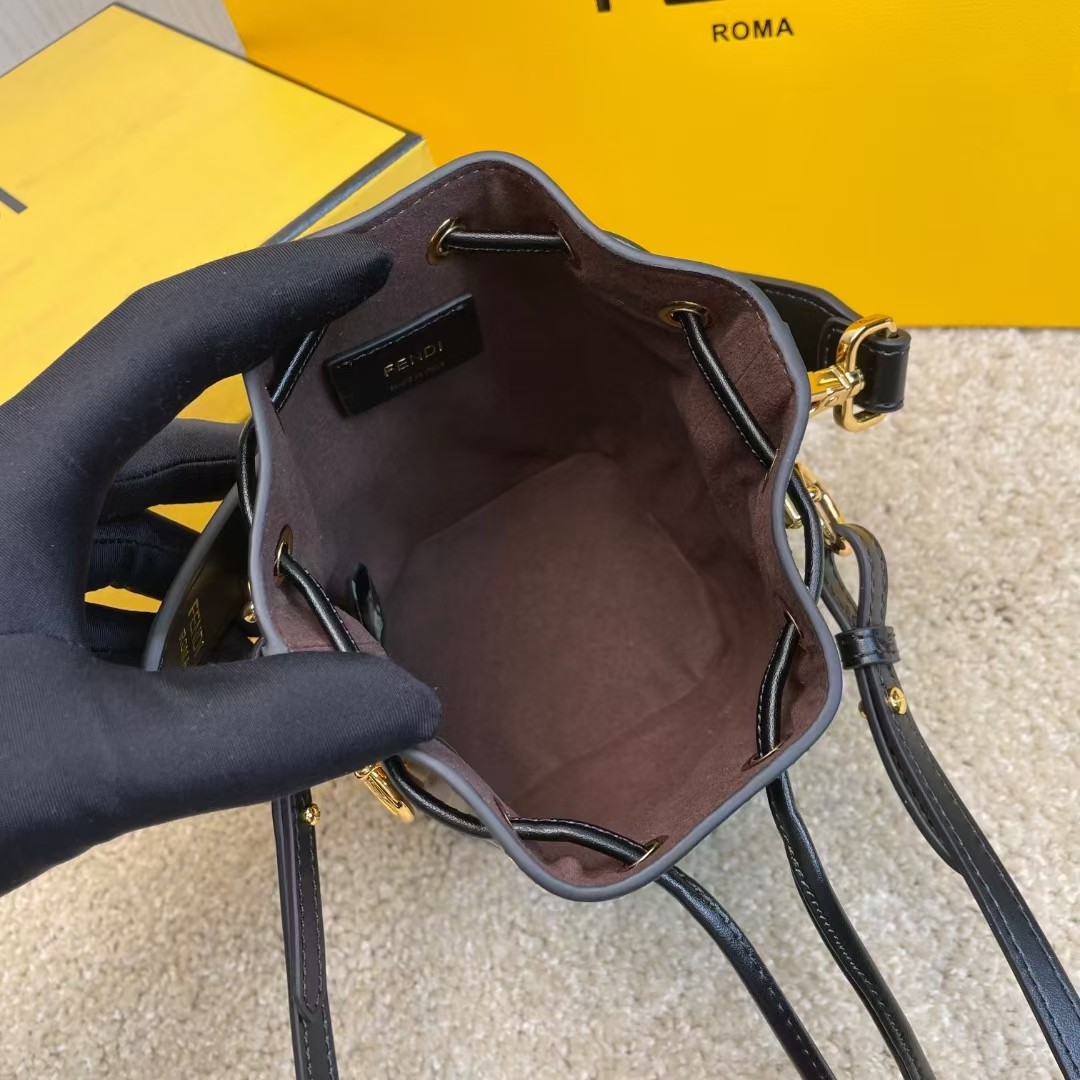 FENDI Small bucket handbag