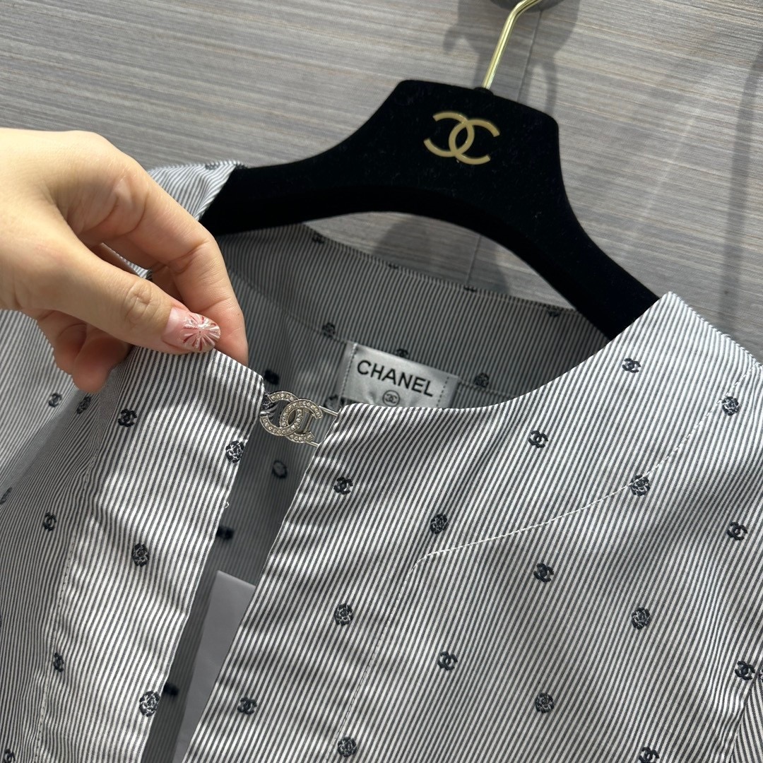 CHANEL shirt