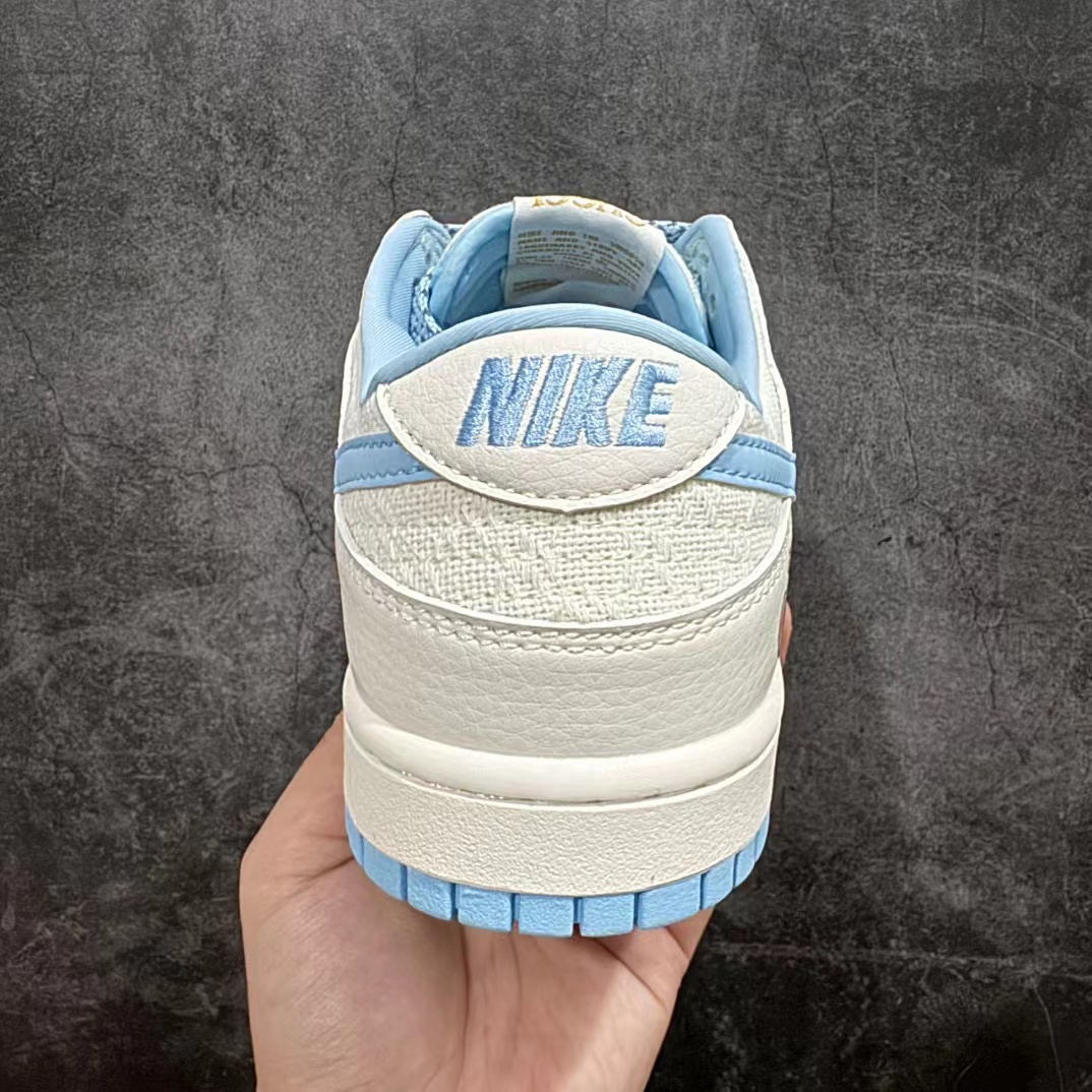 NIKE & GUCCI Sneakers