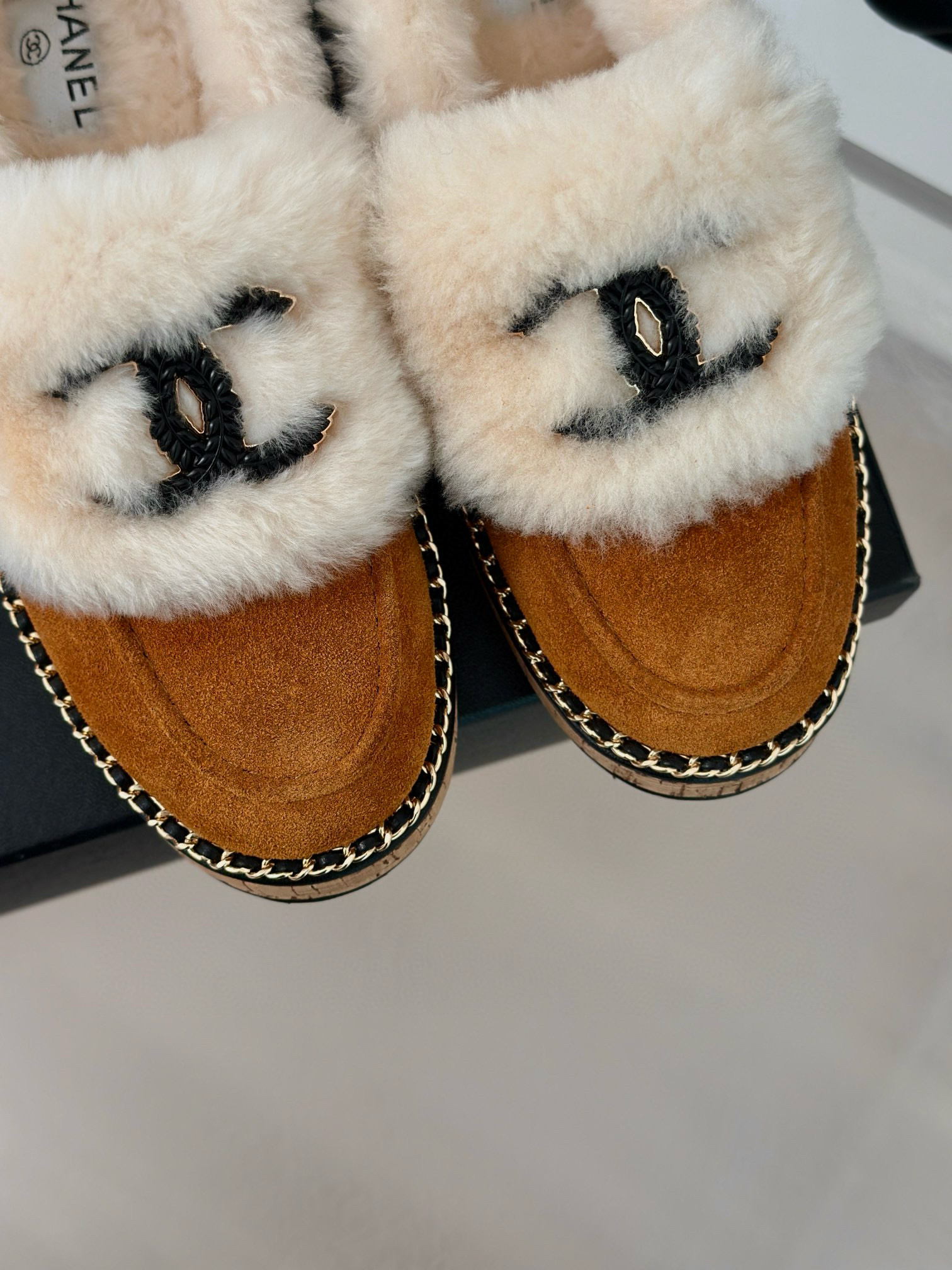 CHANEL Wool loafers