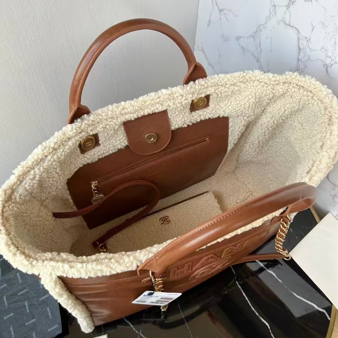 CHANEL Wool Tote Bag