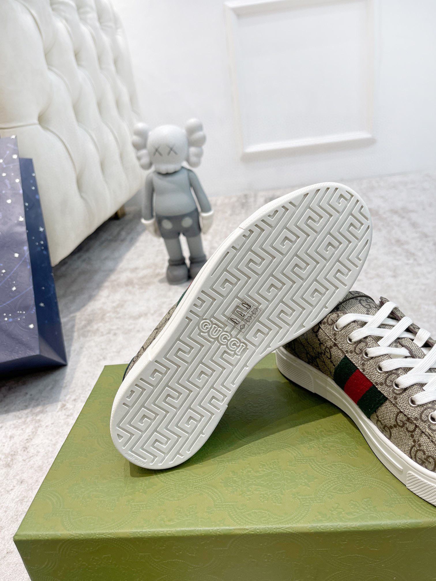 WOMEN'S GUCCI ACE SNEAKER WITH WEB