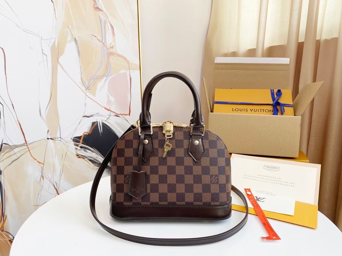 Louis Vuitton Bag