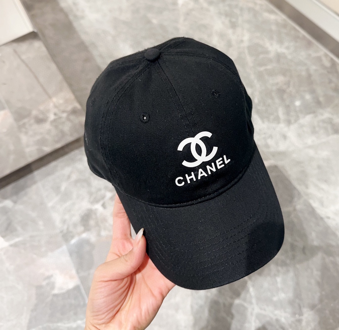 CHANEL Hat