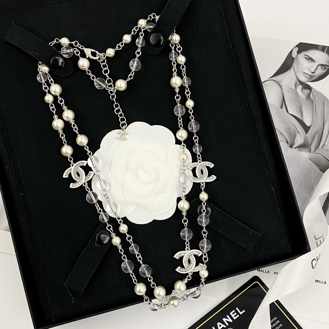 CHANEL Necklace
