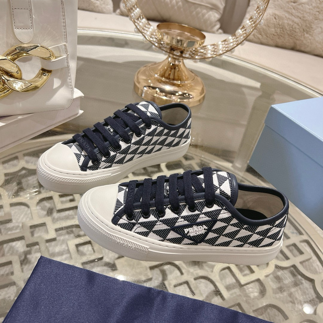 PRADA Sneakers