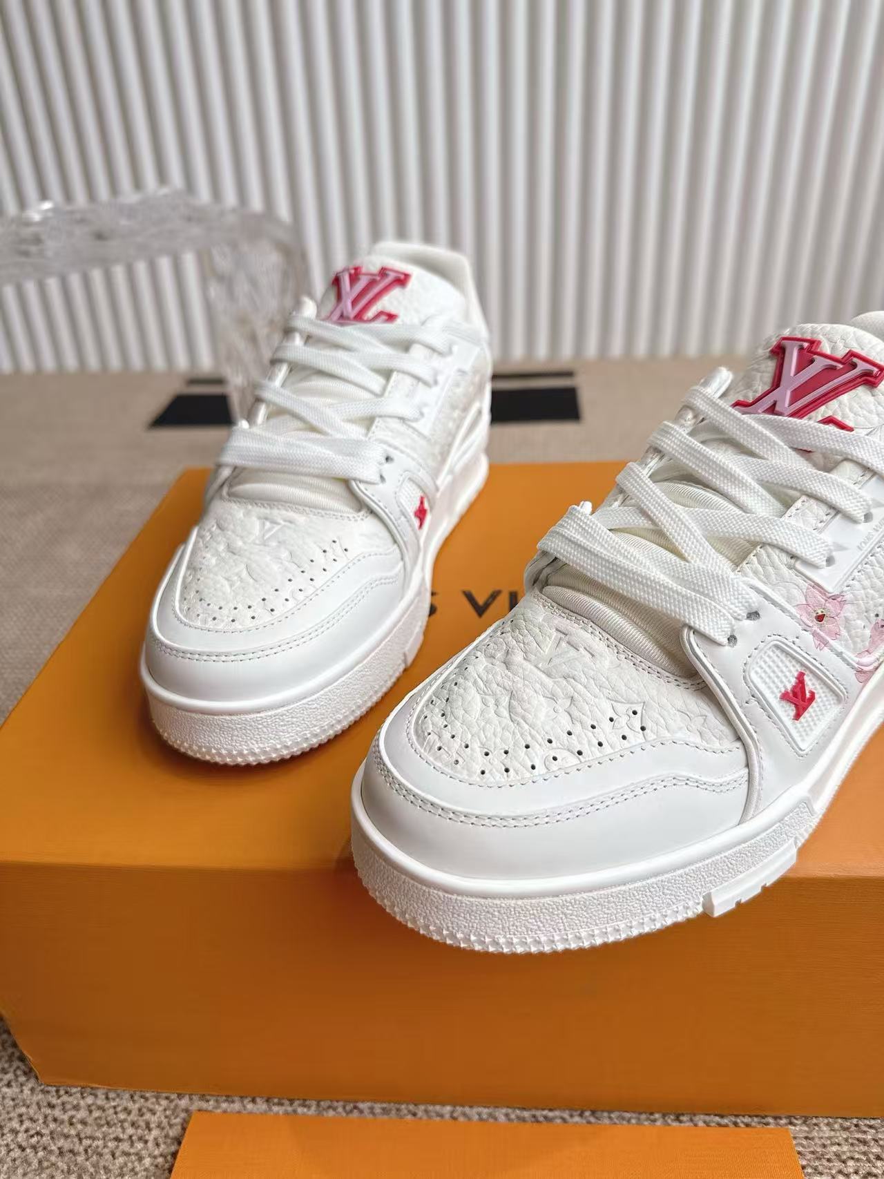LV & TM Trainer (Cherry Blossom)