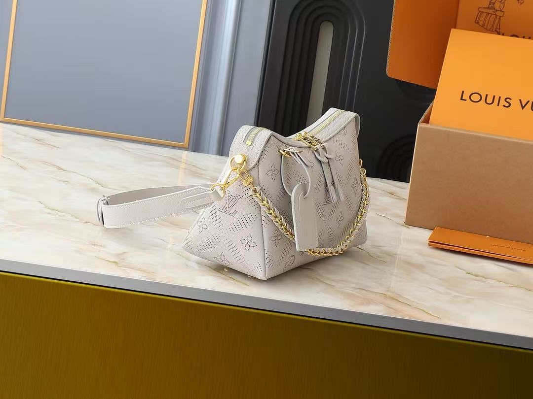 LV Hand It All Handbag (29*18*13cm)