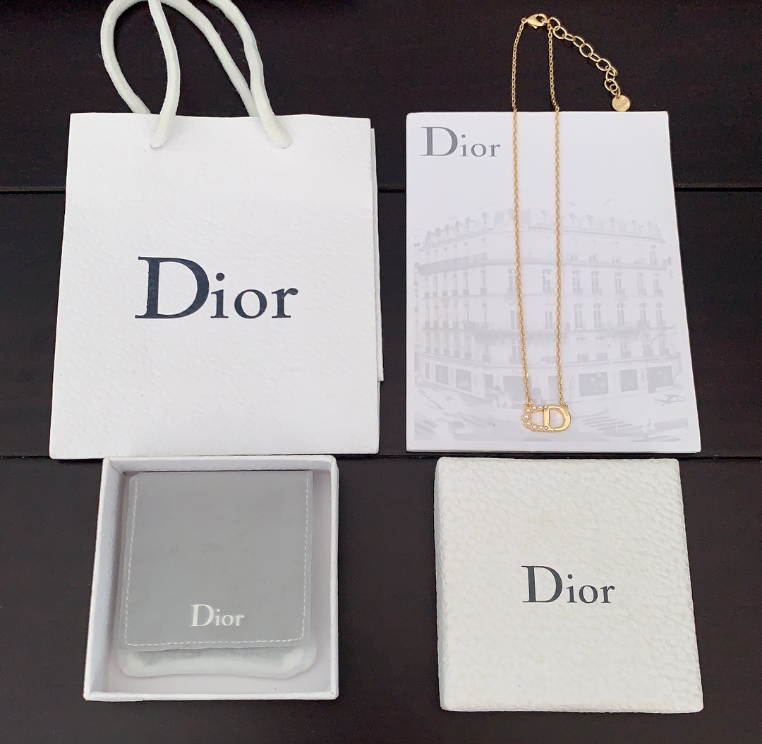 DIOR Necklace