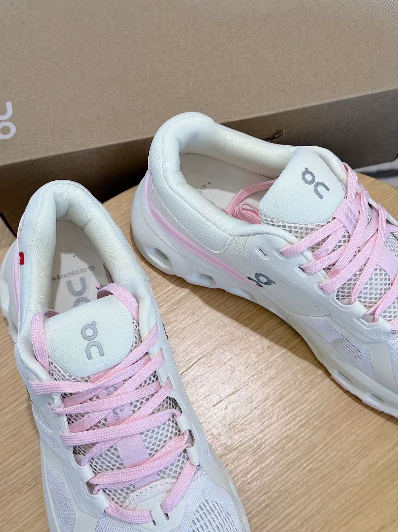 Cloudventure Sneakers