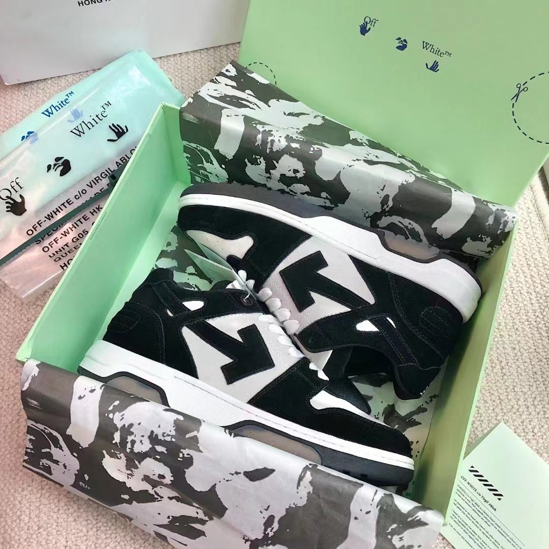 OFF WHITE OUT OF OFFICE Sneakers