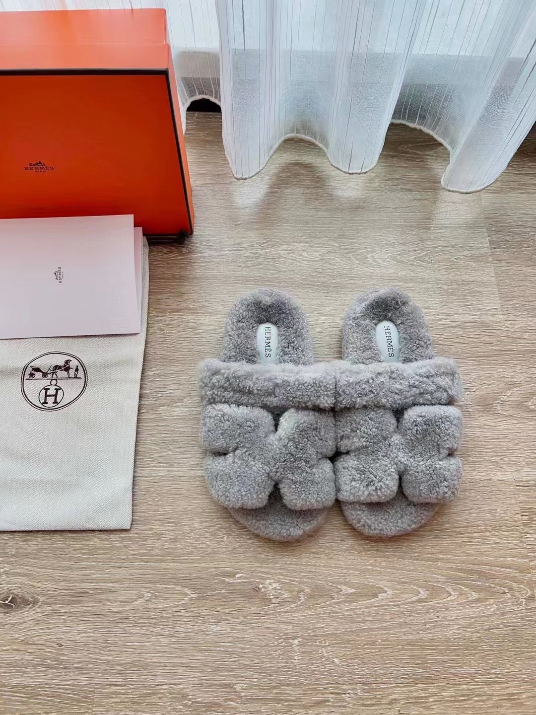 HERMES Chypre FUR Sandals