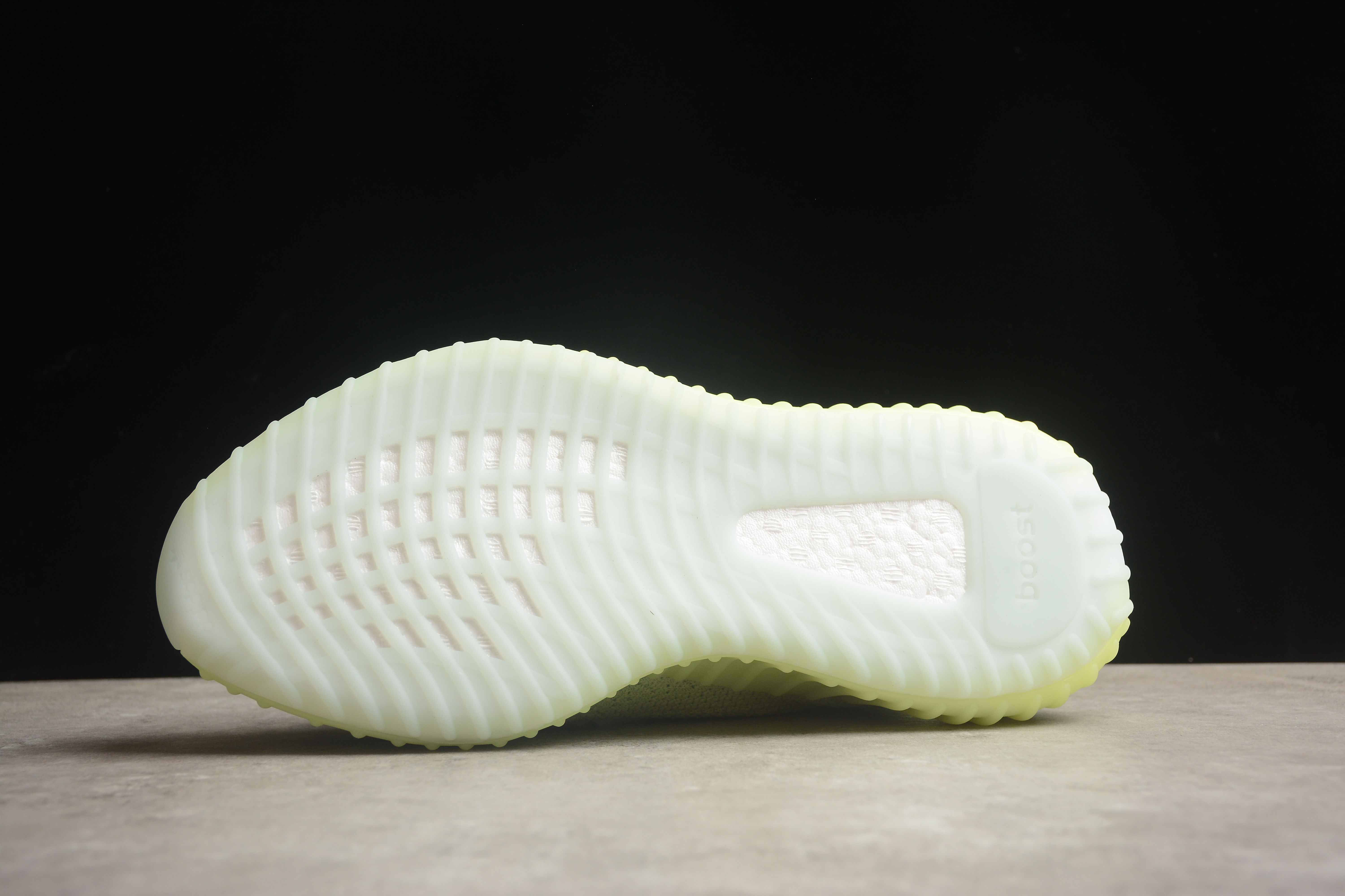 Adidas Yeezy Boost 350V2