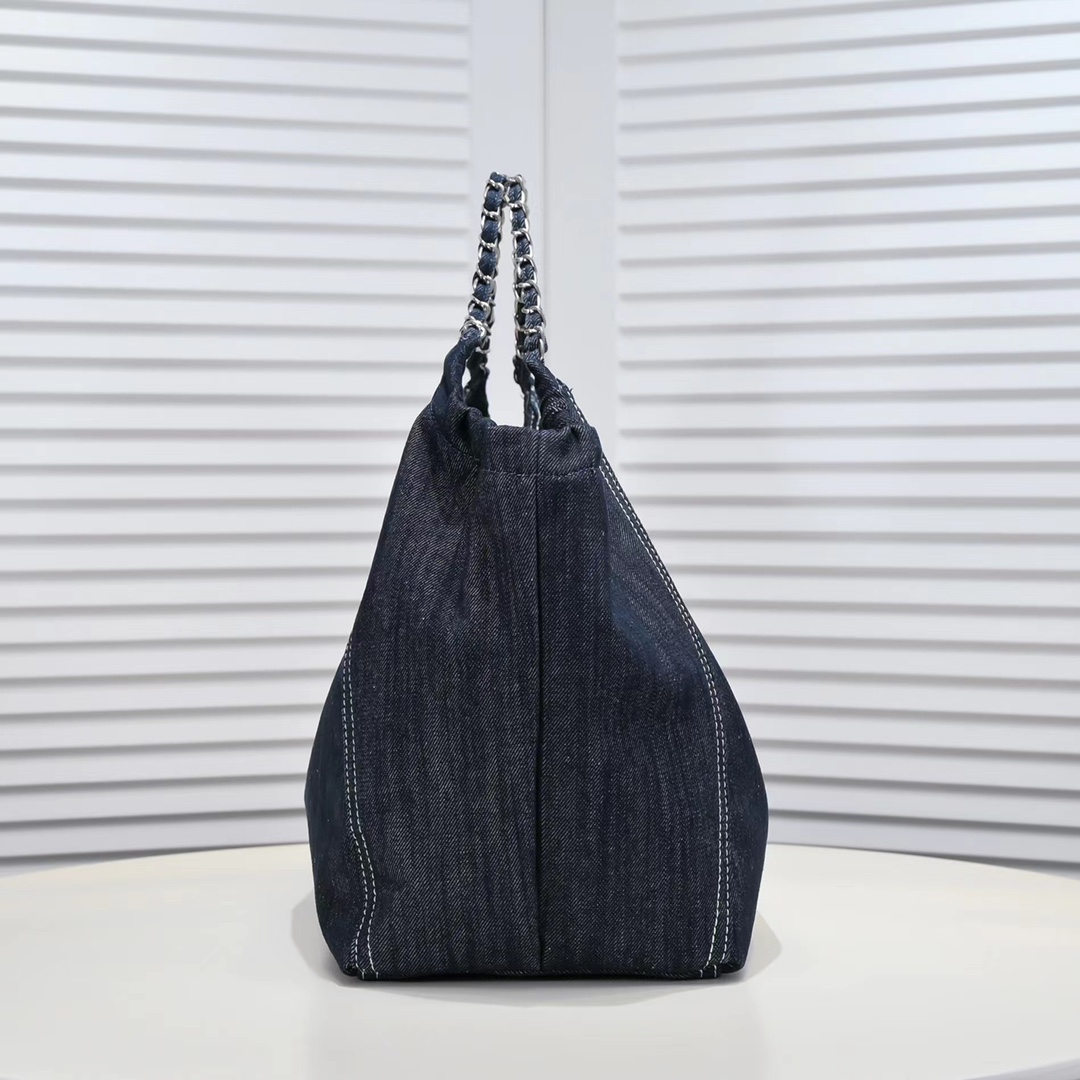 CHANEL Denim shipping bag