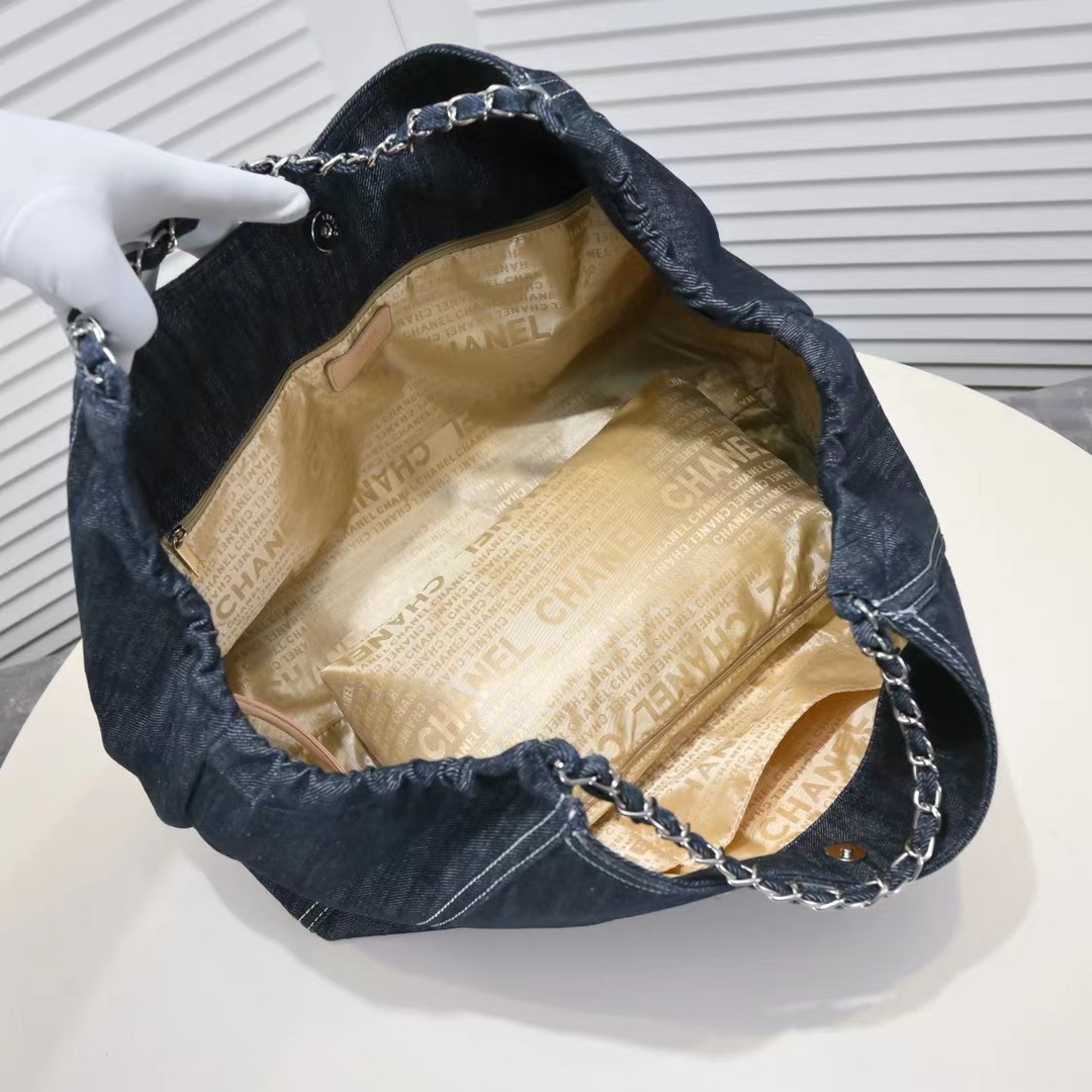 CHANEL Denim shipping bag