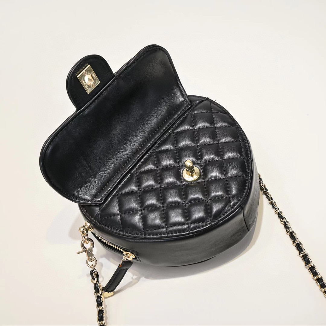 CHANEL Heart Bag