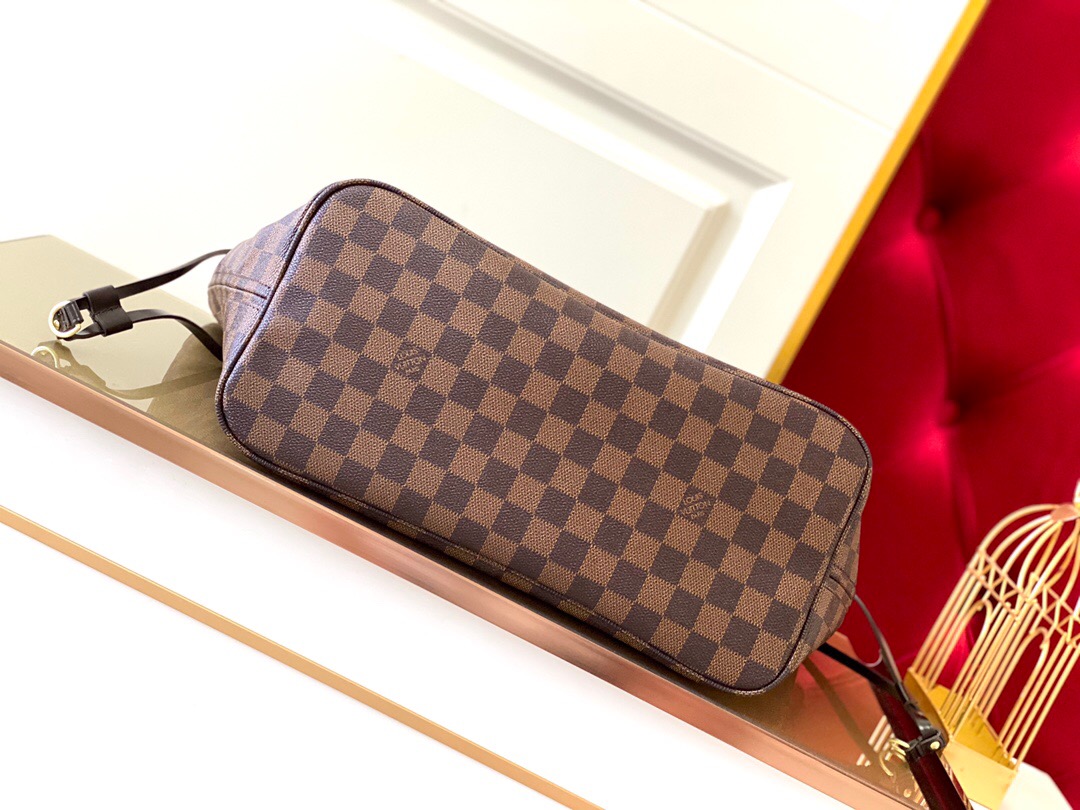 LV NEVERFULL Handbag