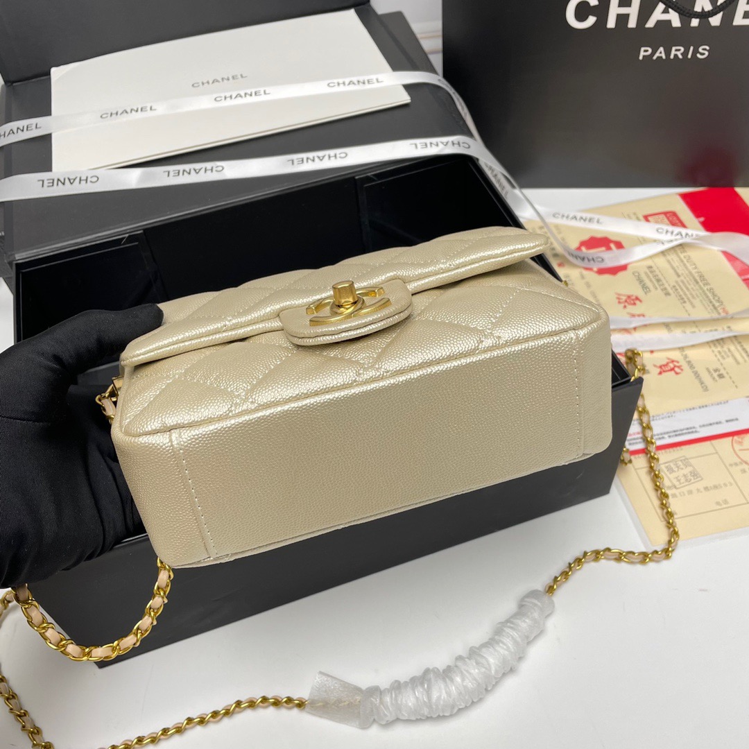 CHANEL mini bag