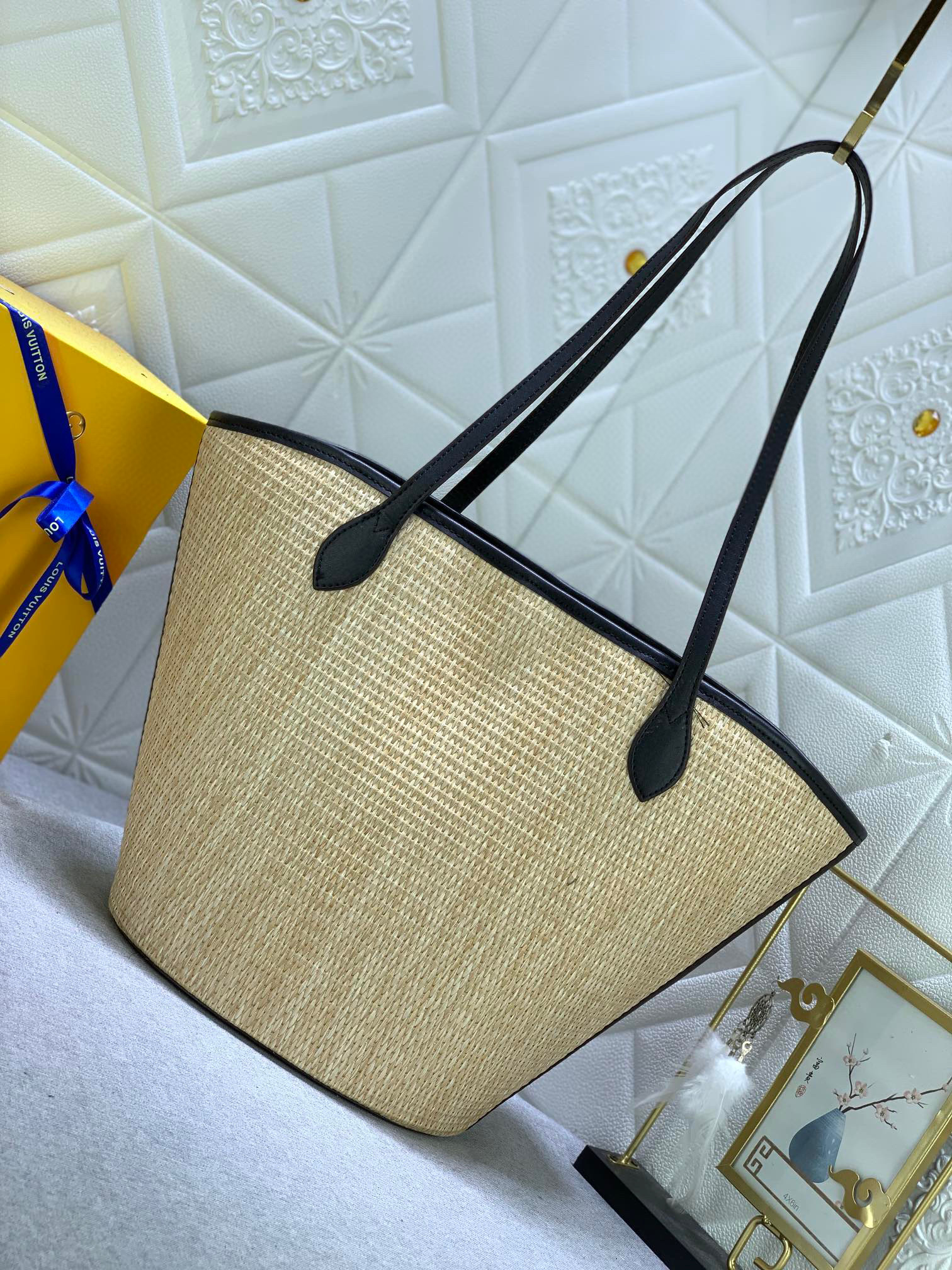 LV SAINT JACQUES Handbag