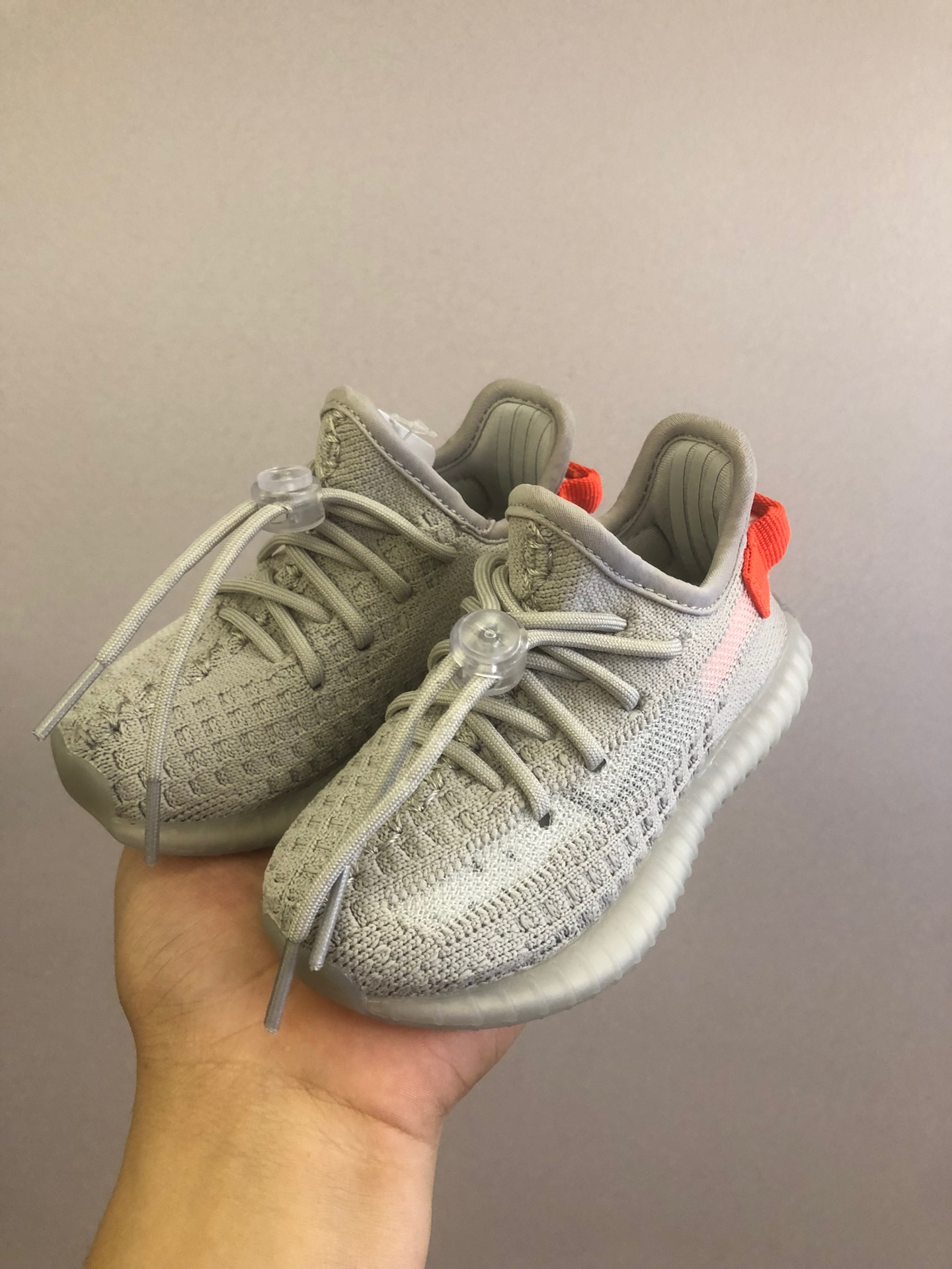 Yeezy 350 Kid shoes