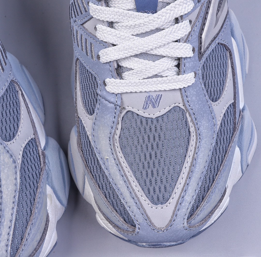 New Balance 9060 Sneakers