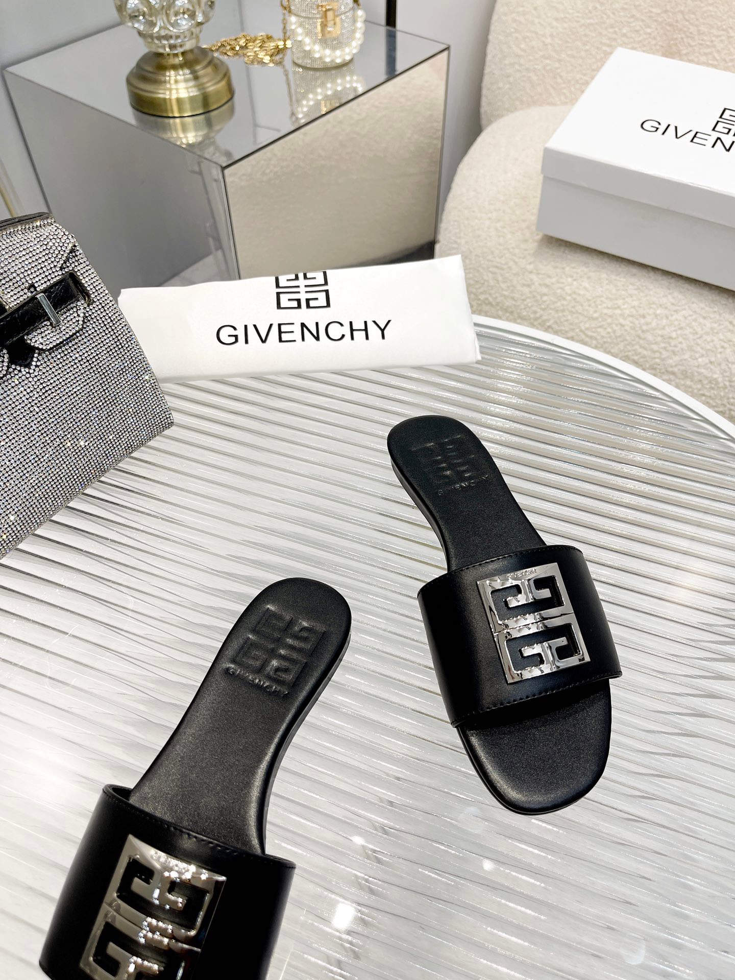 GIVENCHY Slippers