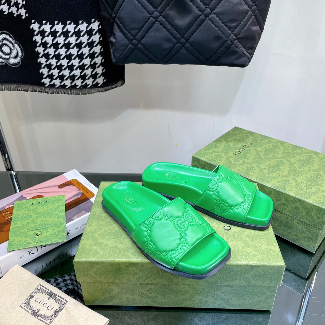 GUCCI Slippers