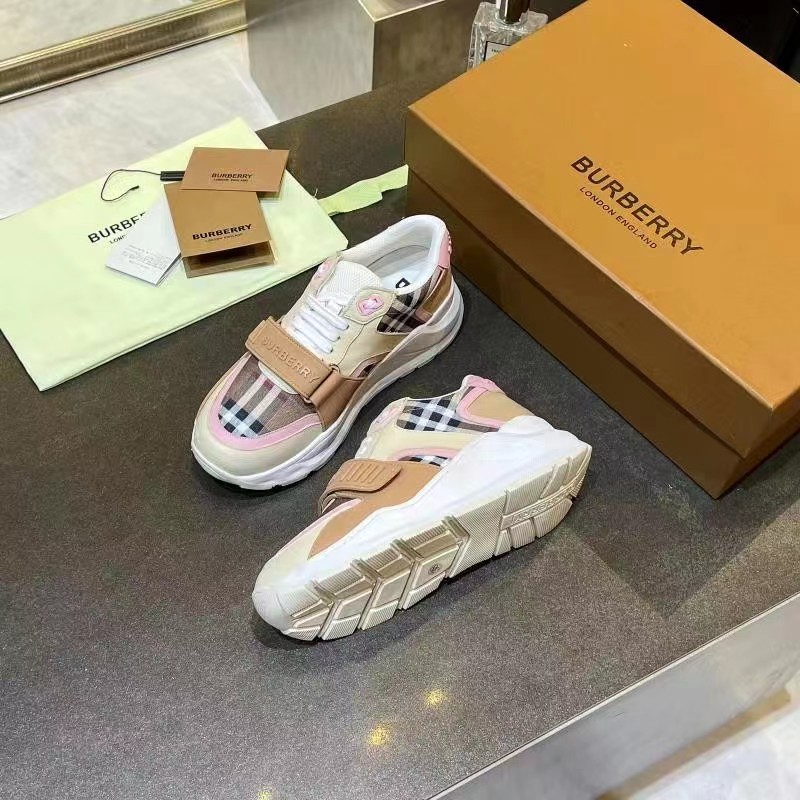 Burberry Sneakers