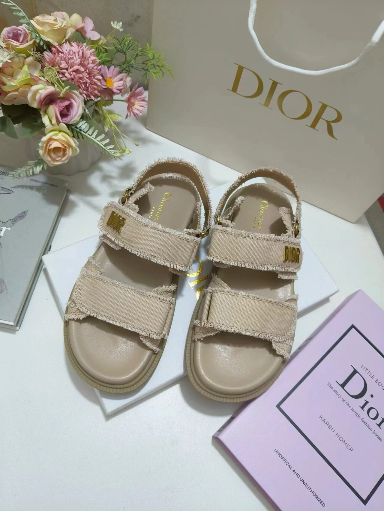 DIOR-act Sandals