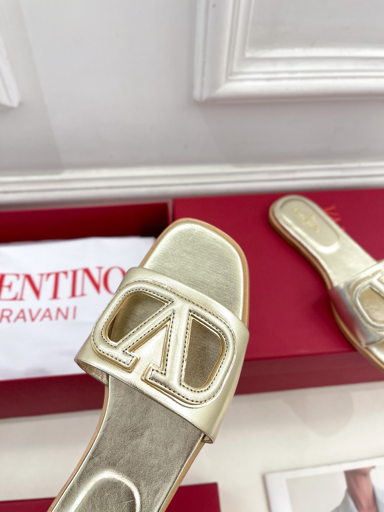 VALENTINO Slippers