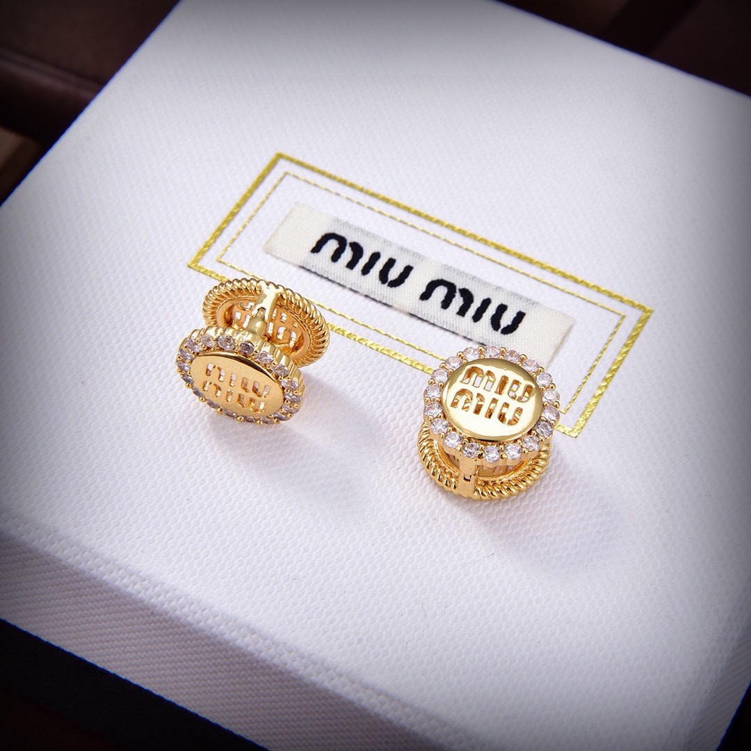 MIU MIU Ear stud