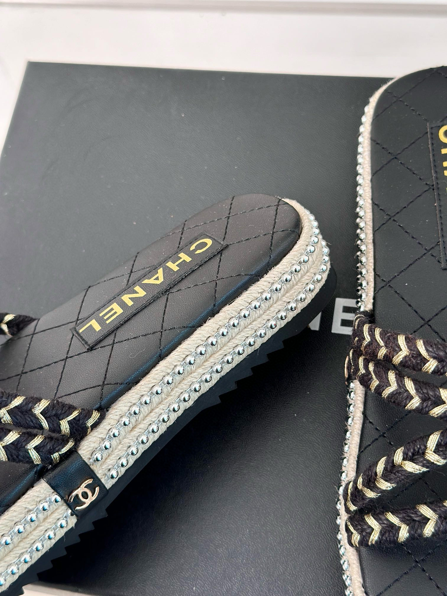 CHANEL Slippers with twine