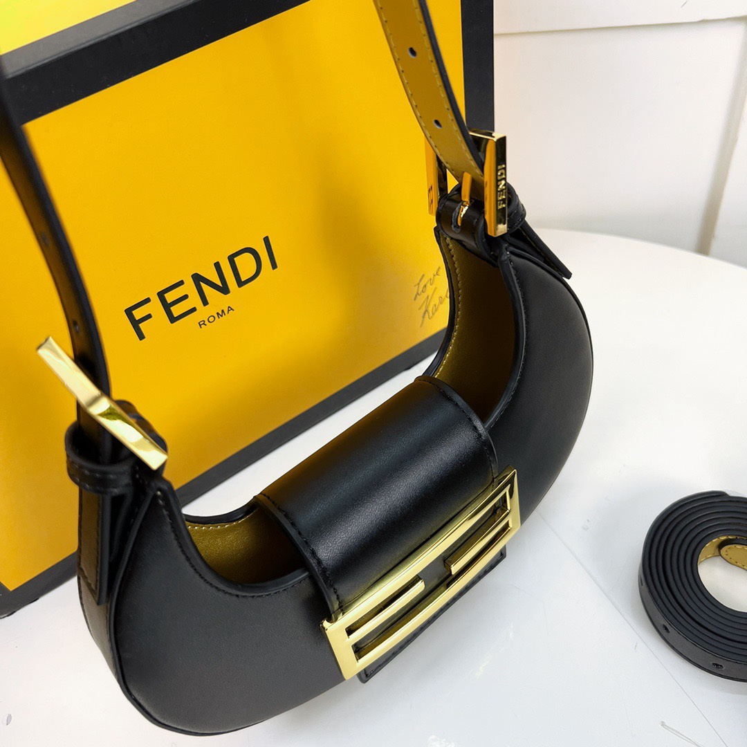 FENDI Handbag