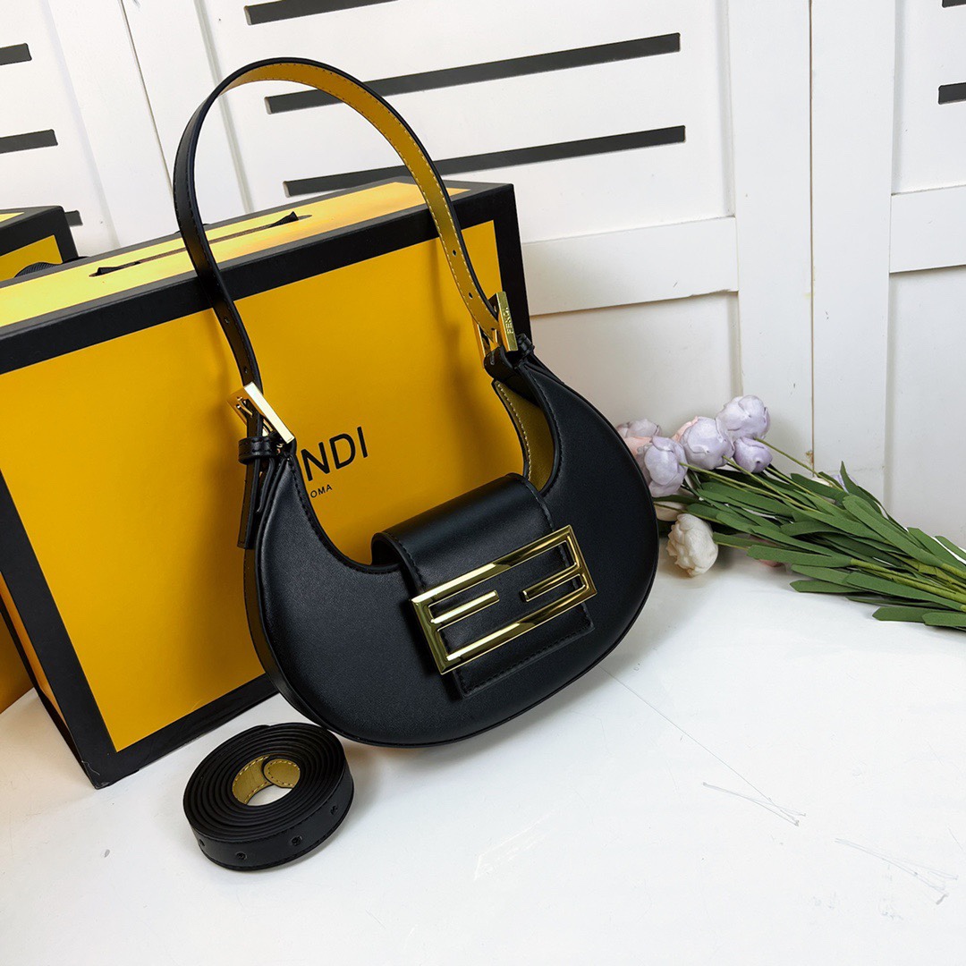 FENDI Handbag