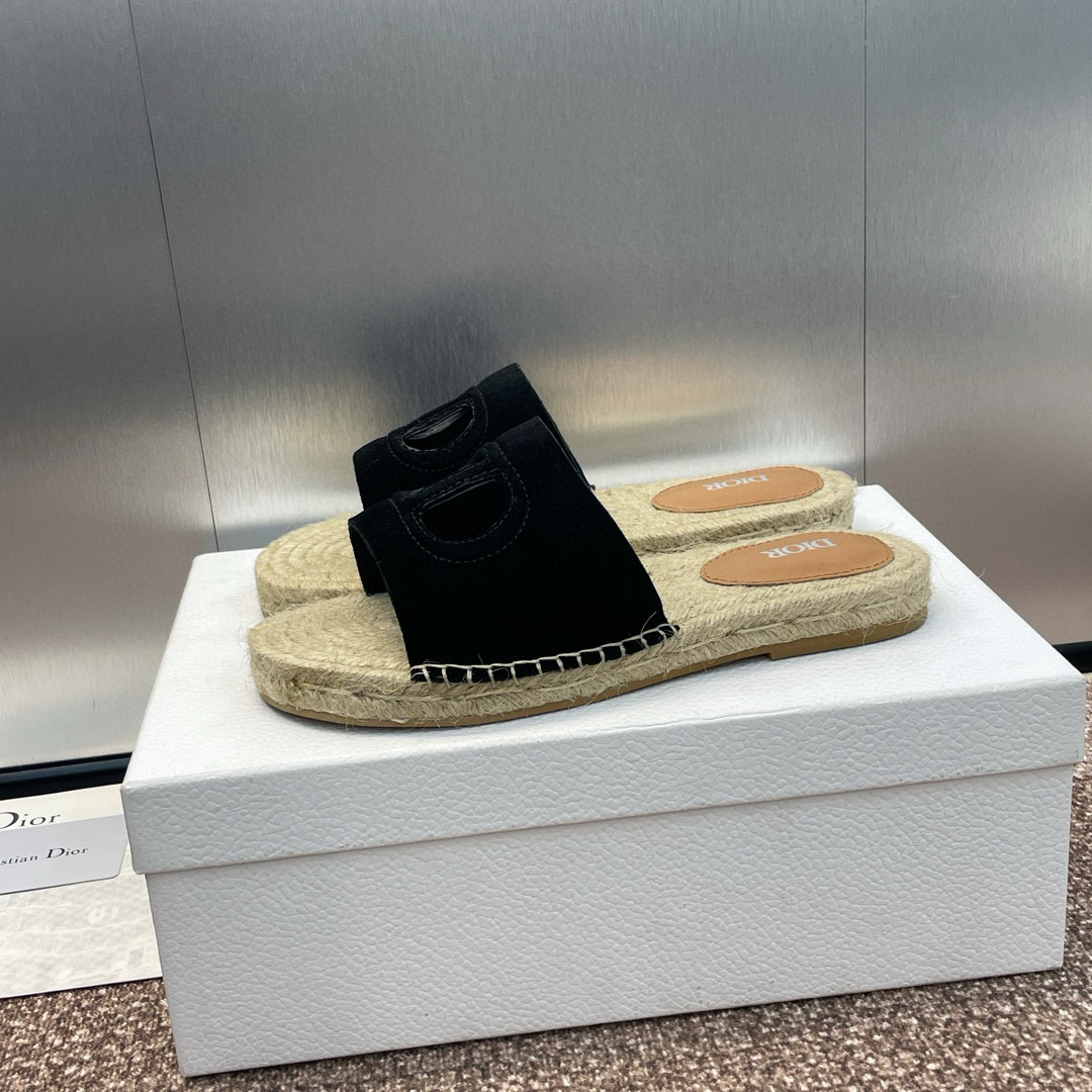 DIOR Fisherman Slippers