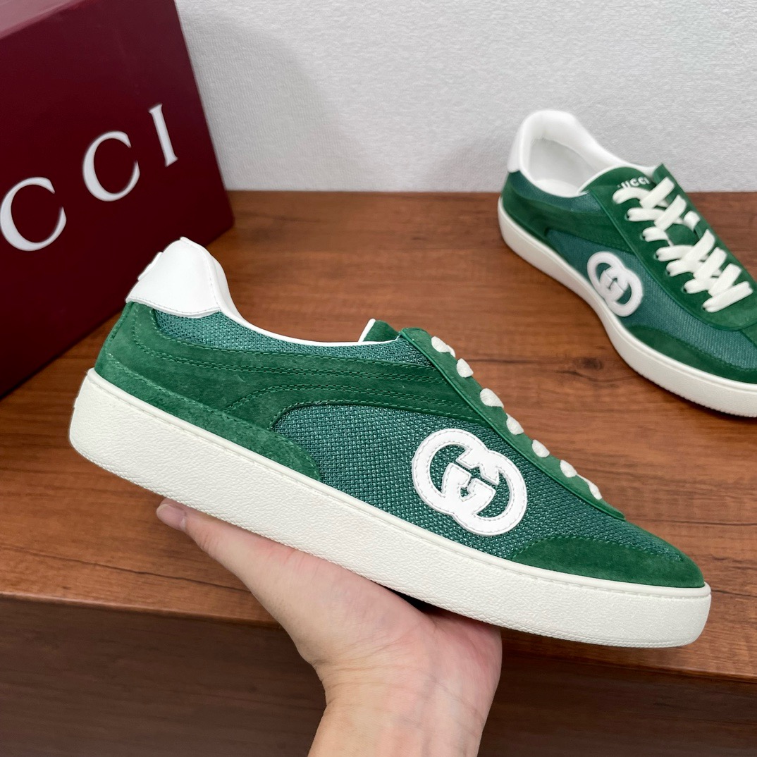 GUCCI Sneakers