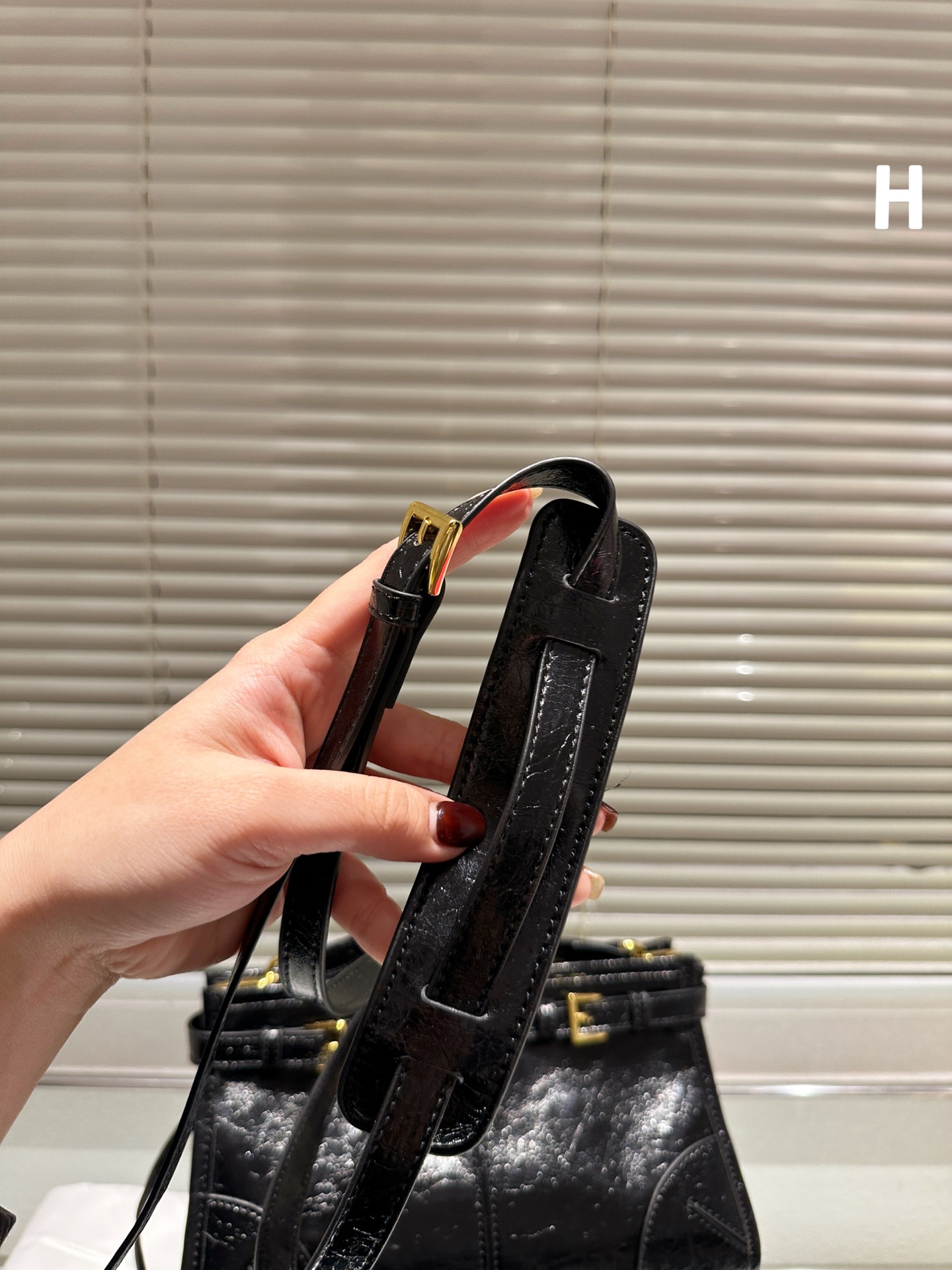 PRADA Handbag （26cm）