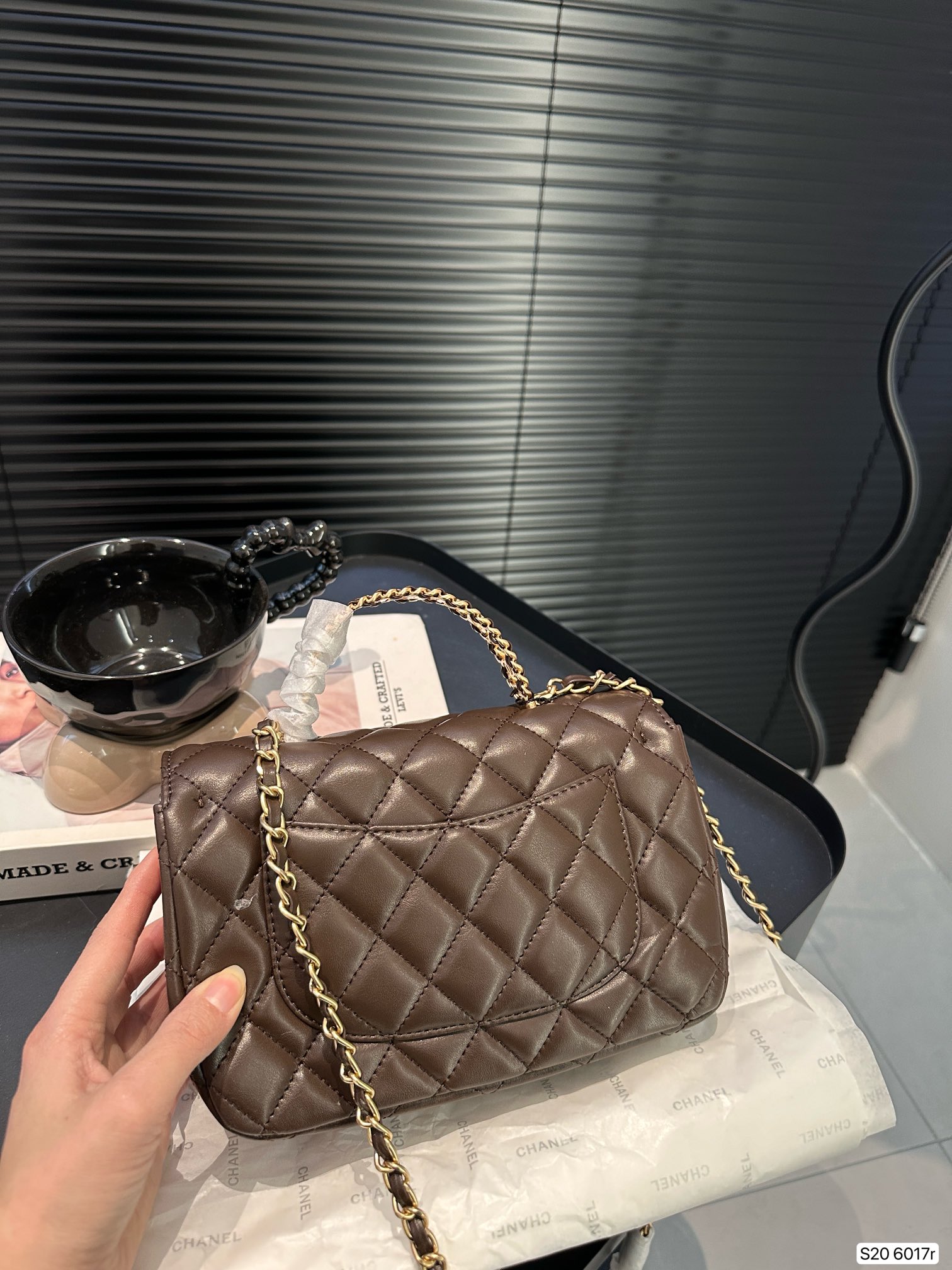 CHANEL Handbag （20cm）
