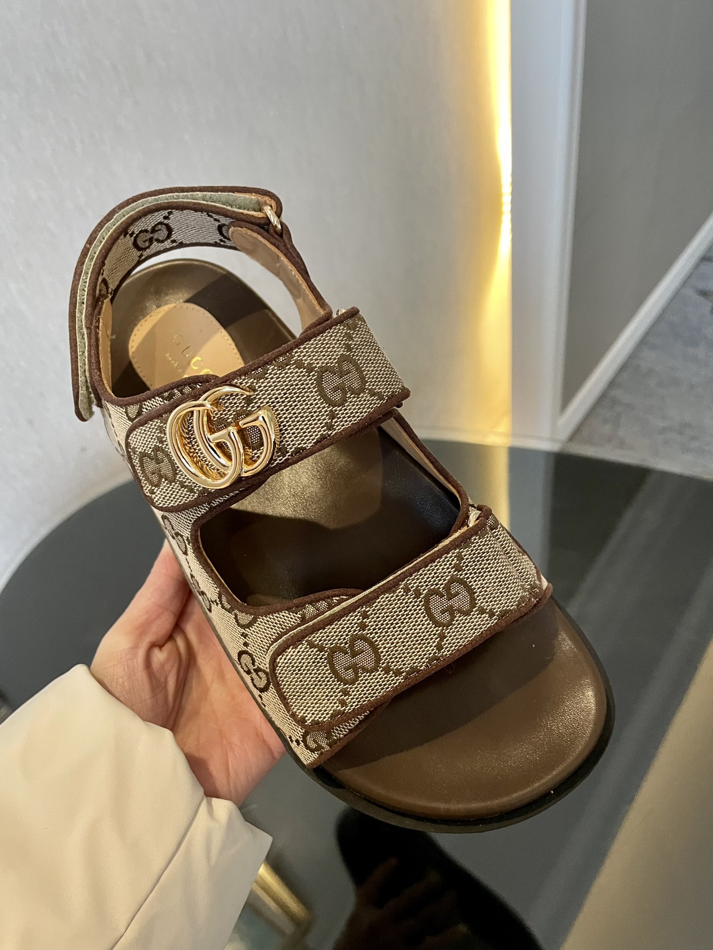 GUCCI SANDALS