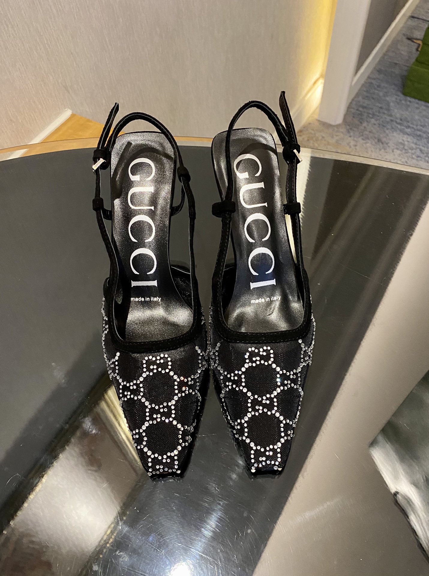 GUCCI SANDALS