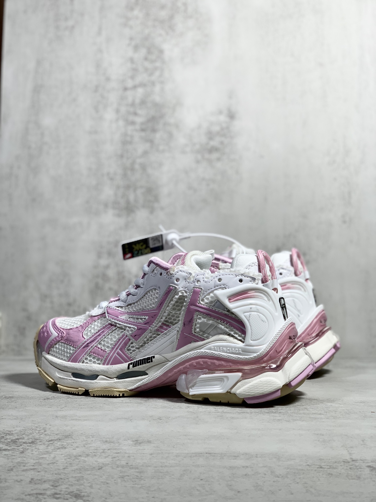 BALENCIAGA RUNNER