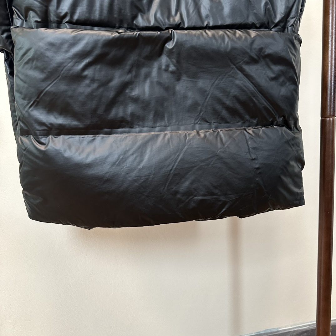 PRADA Hooded high collar down jacket