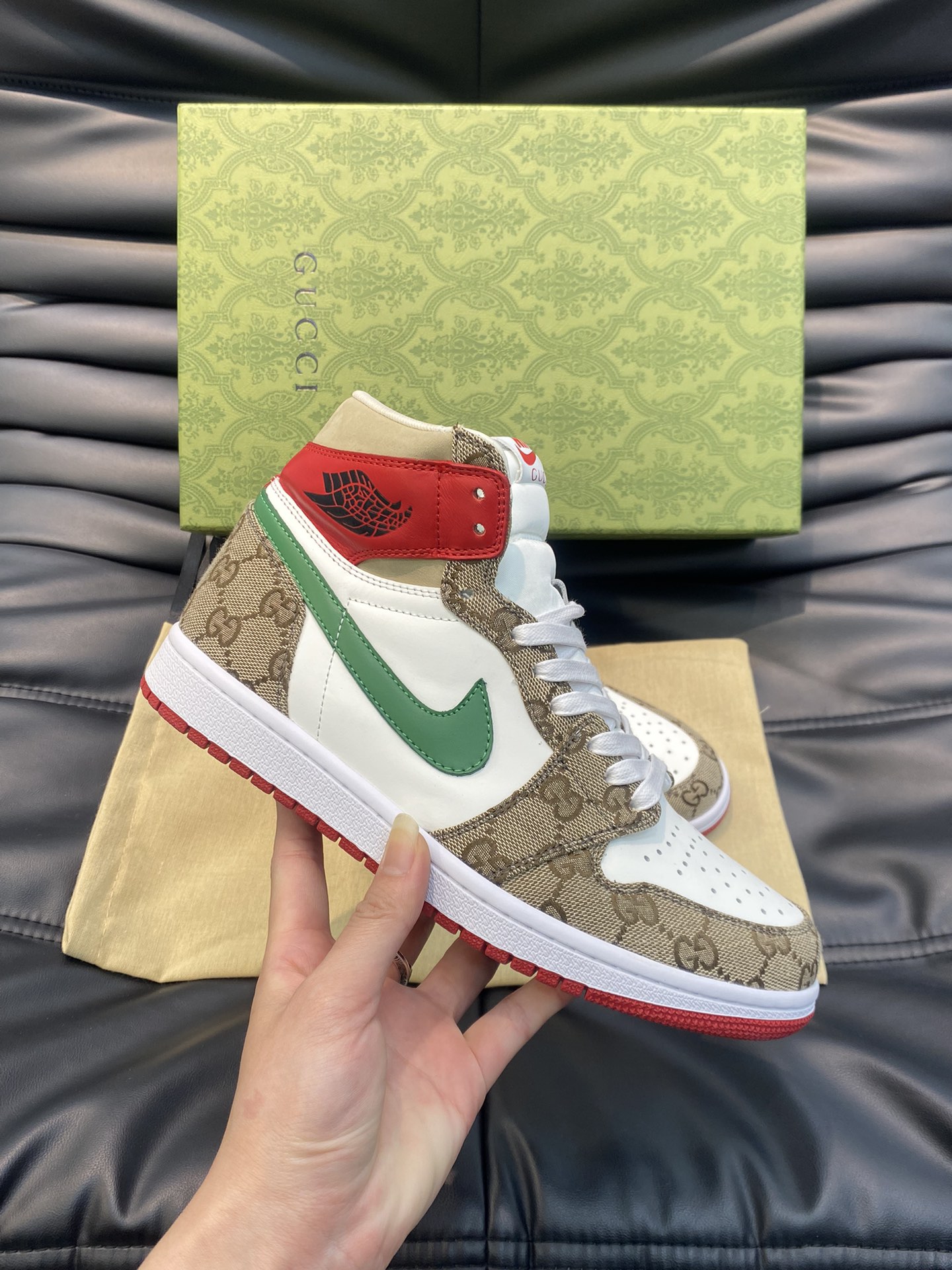 Gucci x nike high-top 🆕 casual sneakers for men