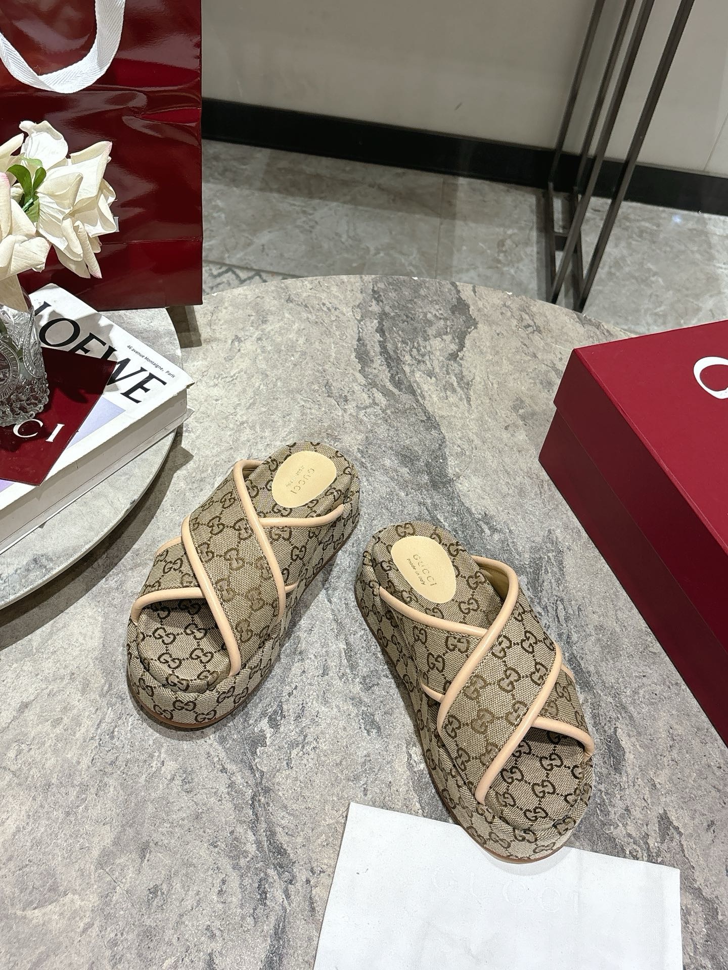 GUCCI Slippers