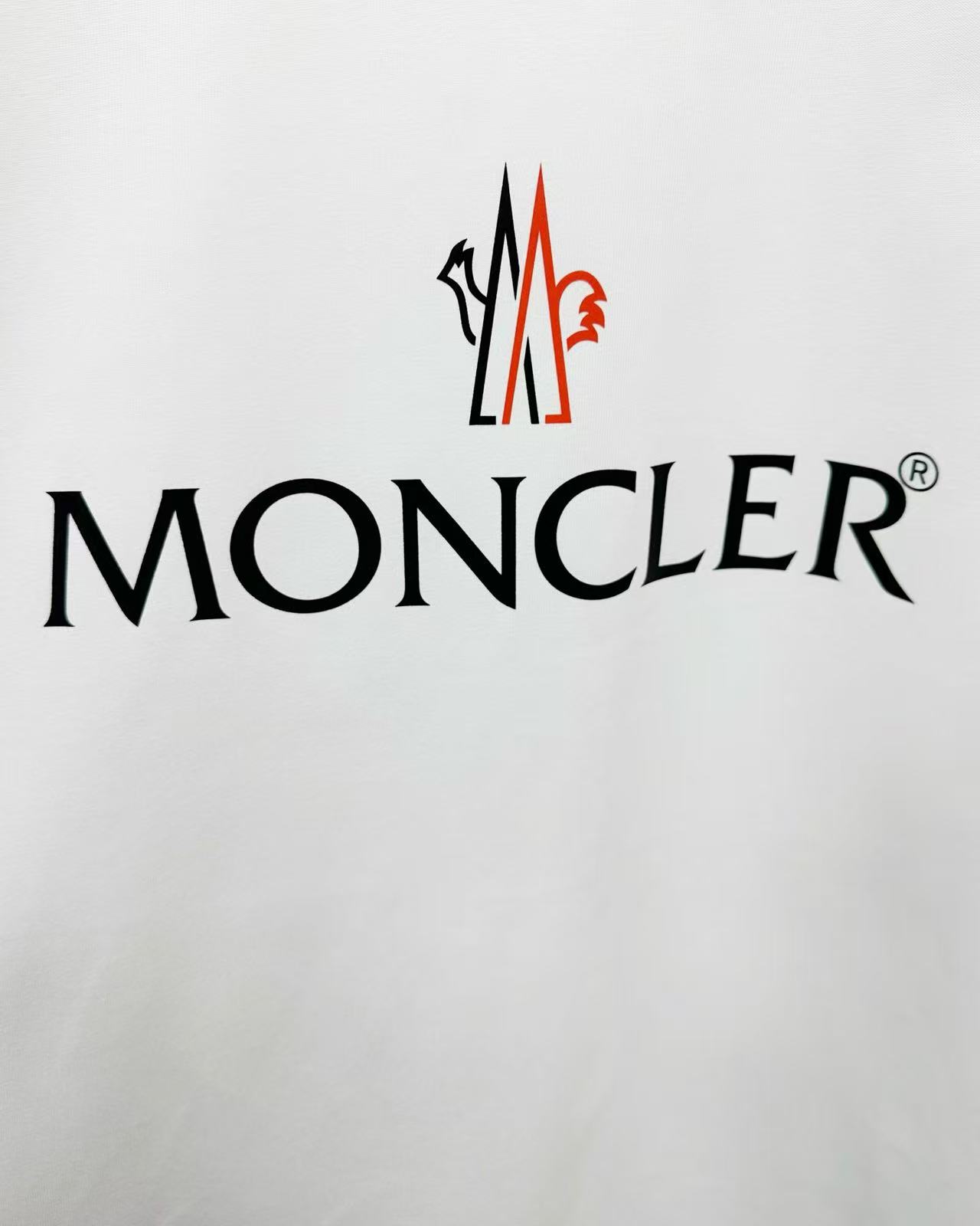 MONCLER T shirt