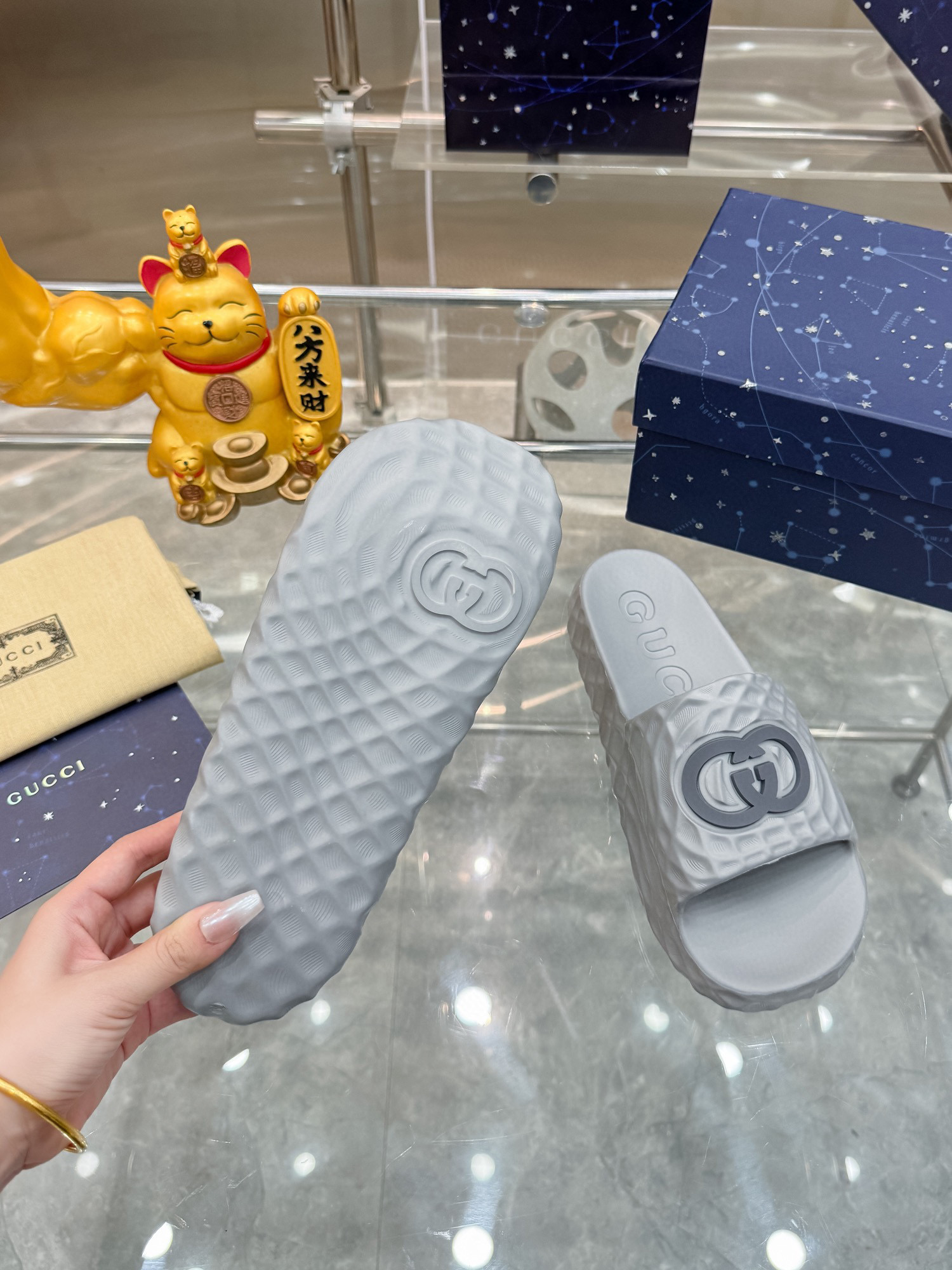 GUCCI Men·s Slippers