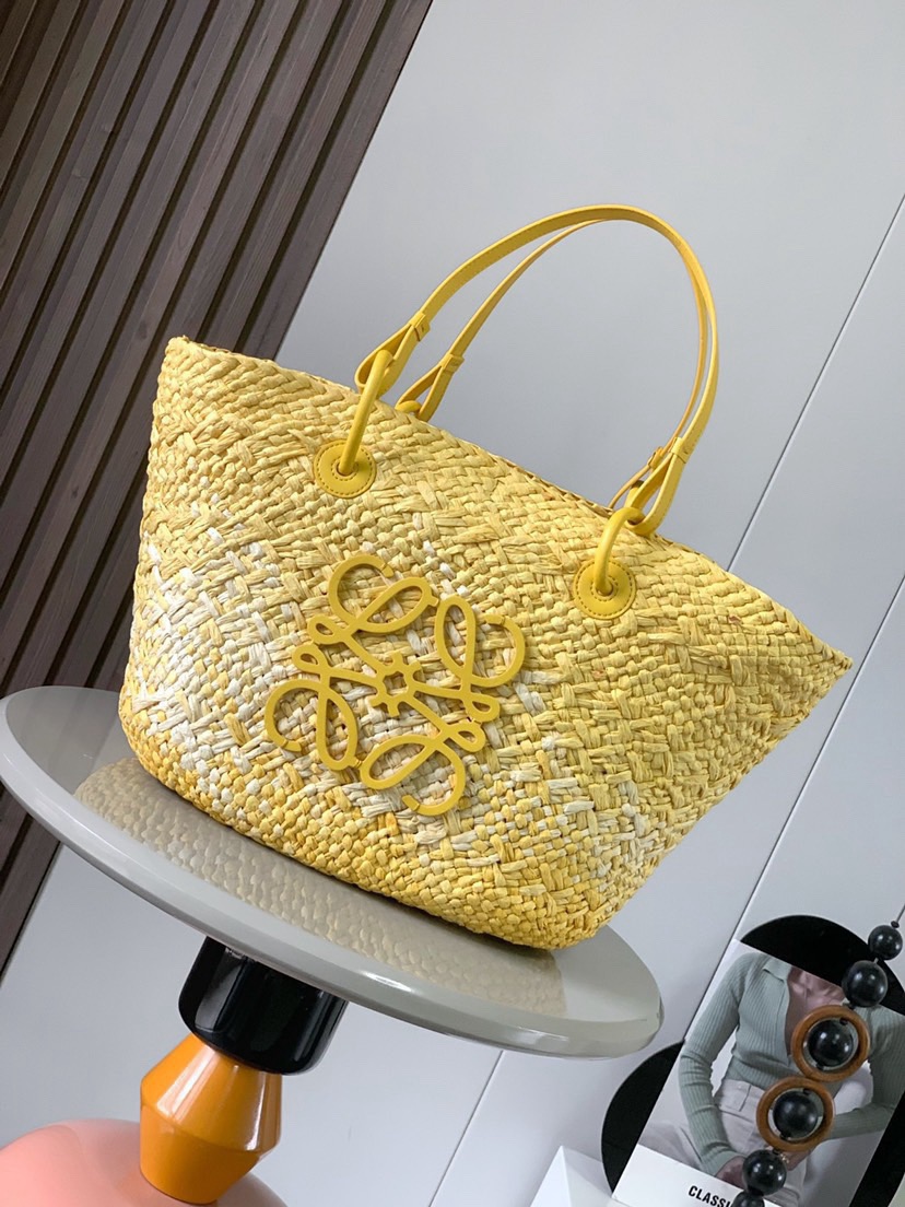 LOEWE Woven handbag