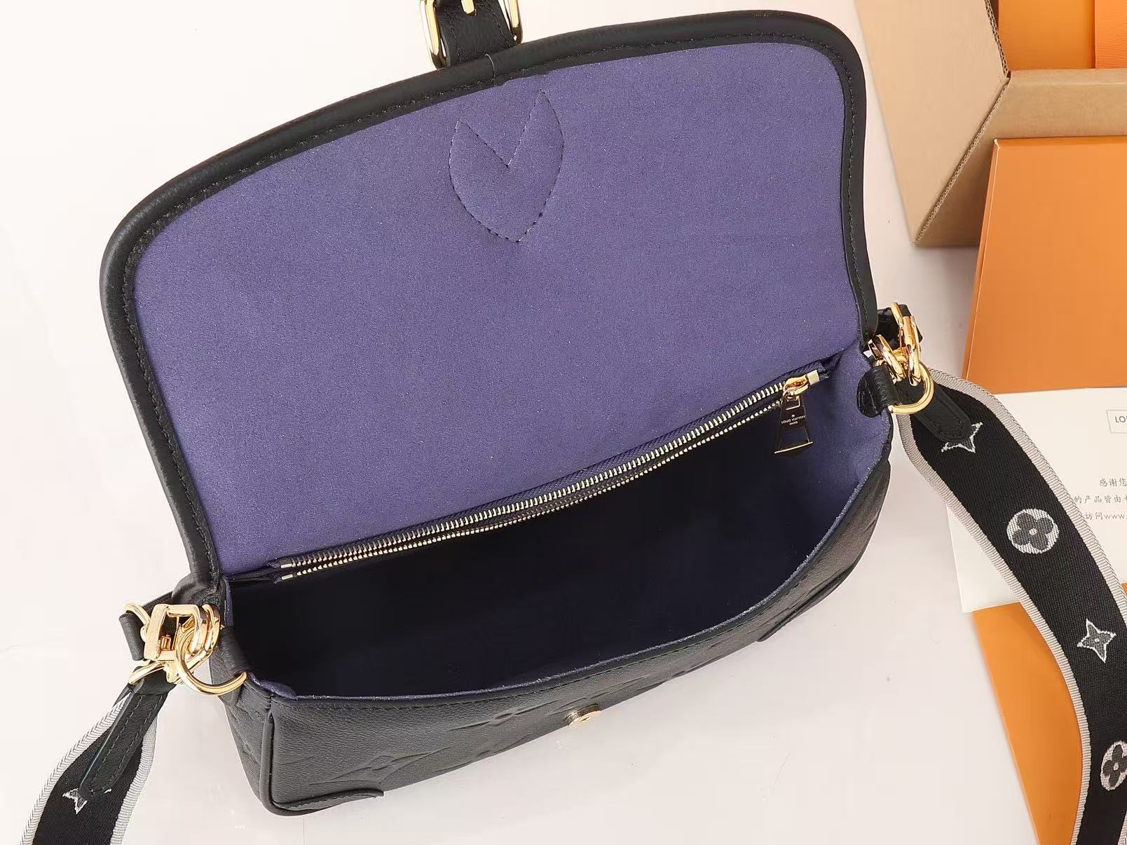 LV  Diane Handbag (best quality)